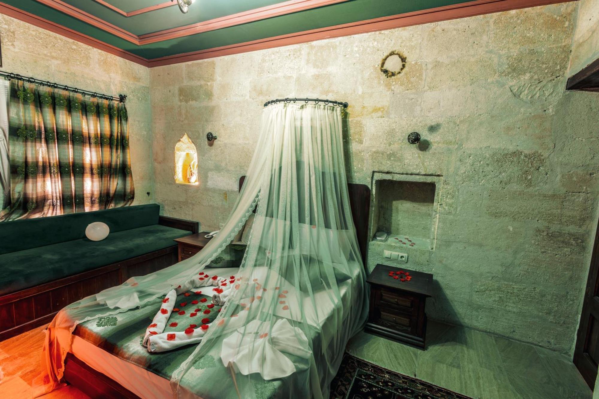 Tafana Cave & Stone Lodge Ουργκούπ Εξωτερικό φωτογραφία