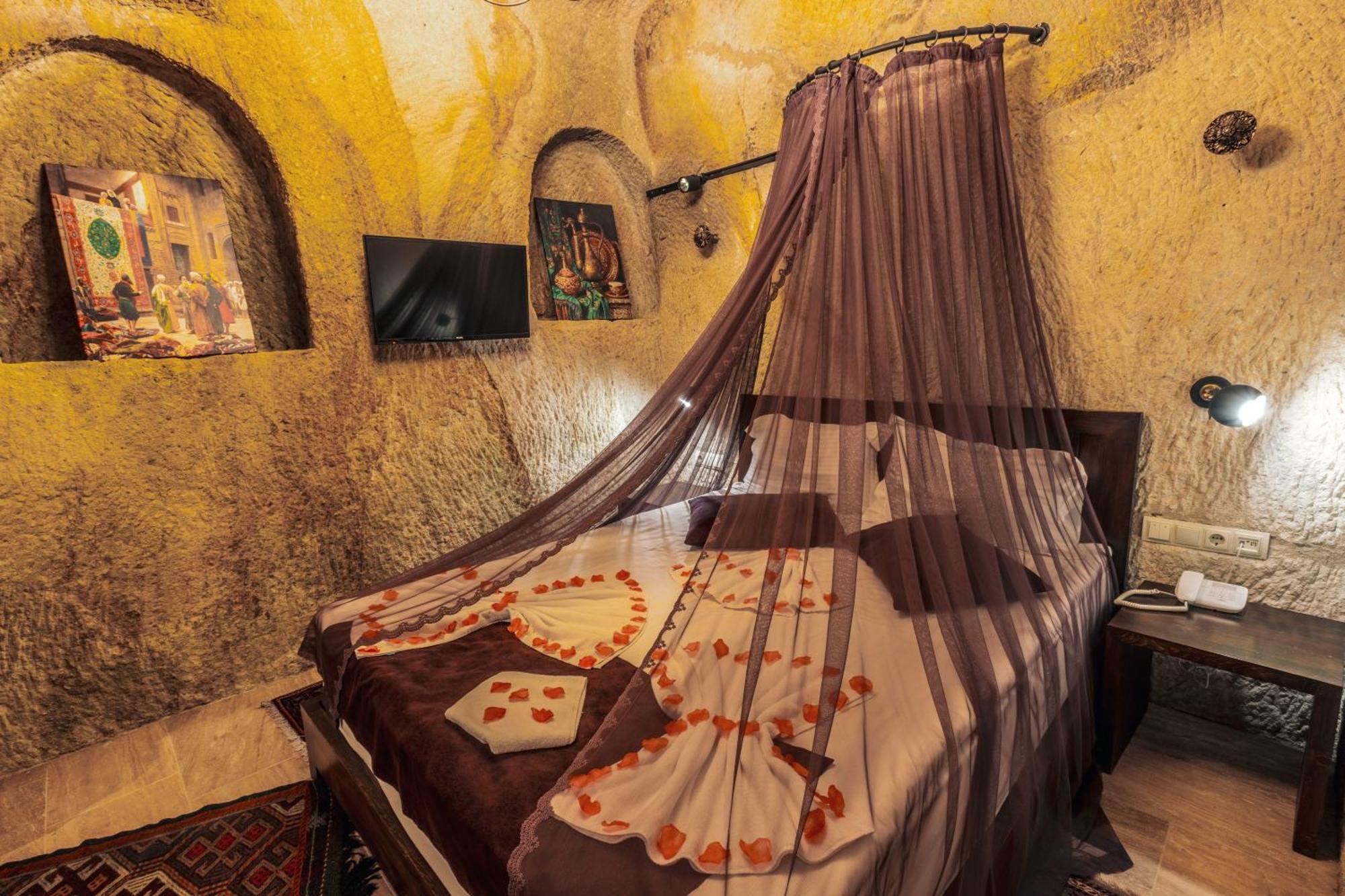 Tafana Cave & Stone Lodge Ουργκούπ Εξωτερικό φωτογραφία