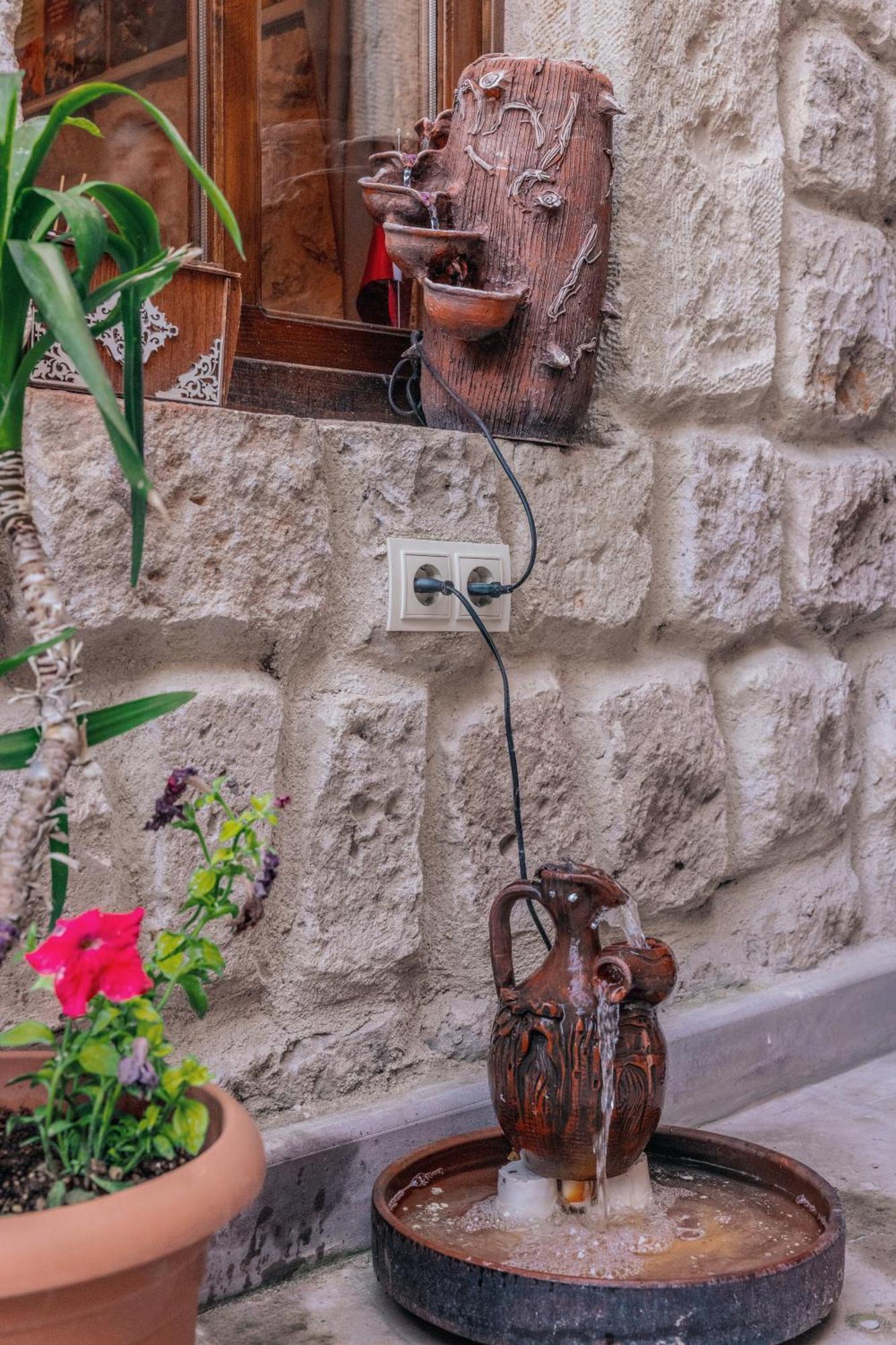 Tafana Cave & Stone Lodge Ουργκούπ Εξωτερικό φωτογραφία
