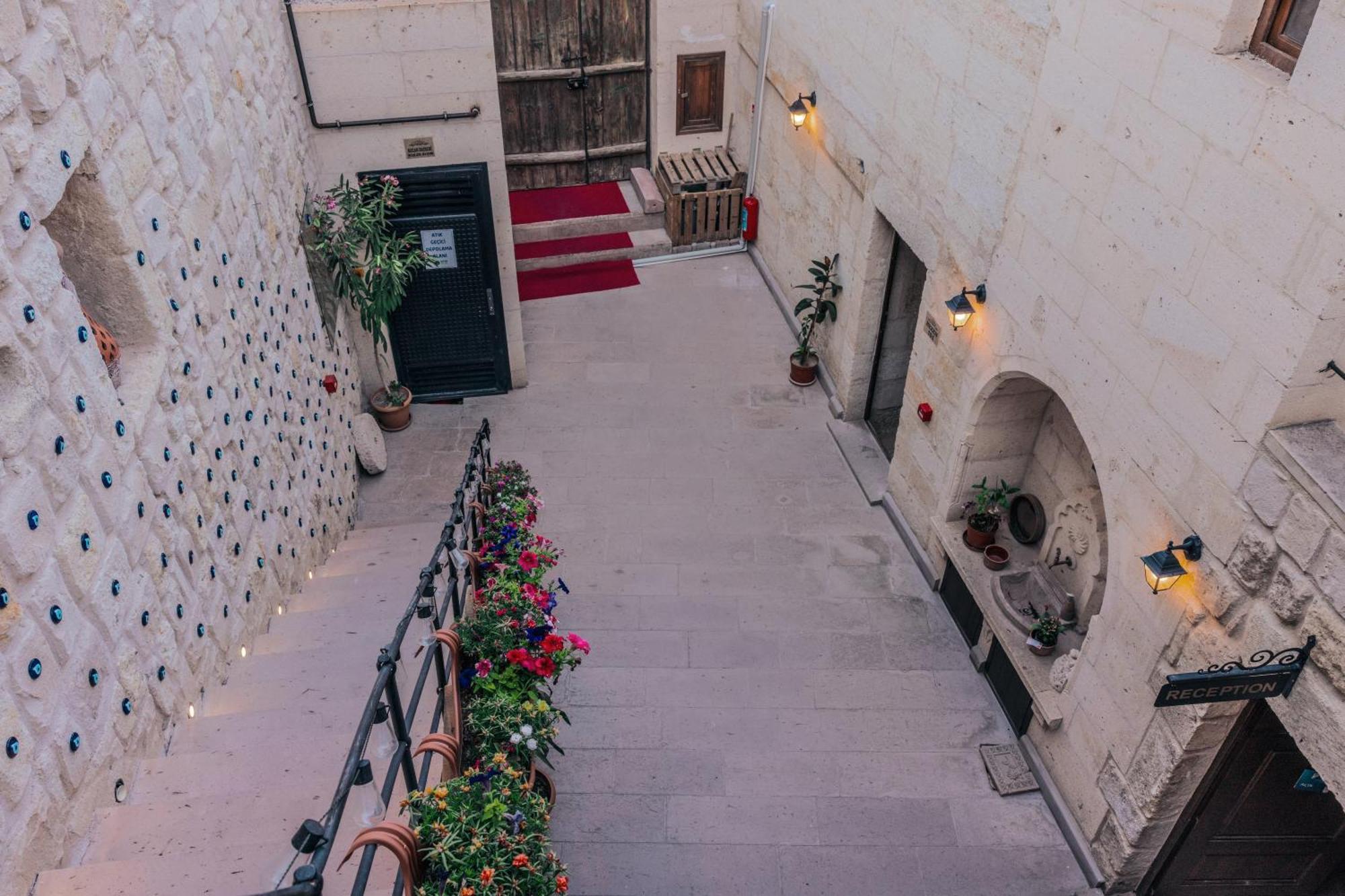Tafana Cave & Stone Lodge Ουργκούπ Εξωτερικό φωτογραφία